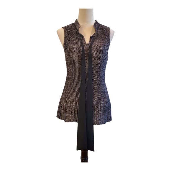 NWT DKNY SZ L Black & White Sleeveless Pleated Necktie Blouse Lots of Stretch - Picture 1 of 12